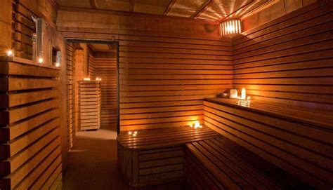 saunas gays barcelona|Guía Gay de Barcelona 2024